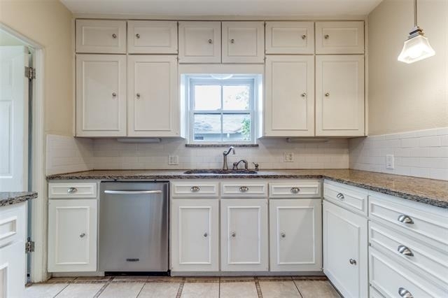 4543 Fairway Avenue - Photo 4