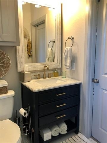 2537 Mccart Avenue - Photo 3