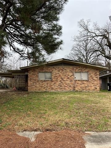 702 Bringhurst Drive - Photo 0