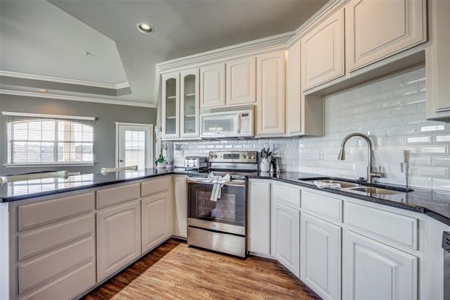 290 Tanglewood Circle - Photo 2