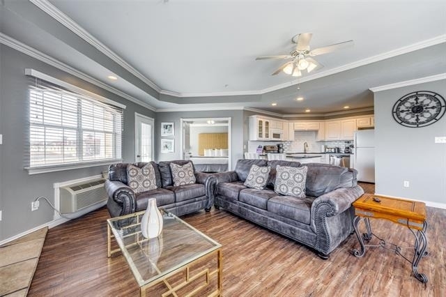 290 Tanglewood Circle - Photo 3