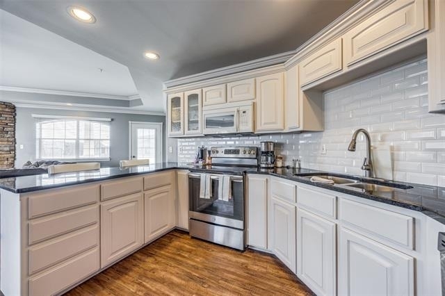 290 Tanglewood Circle - Photo 2