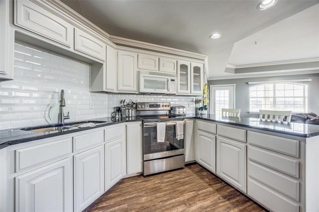 290 Tanglewood Circle - Photo 2