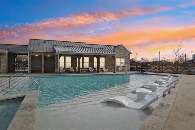 4430 Prairie Crossing - Photo 1