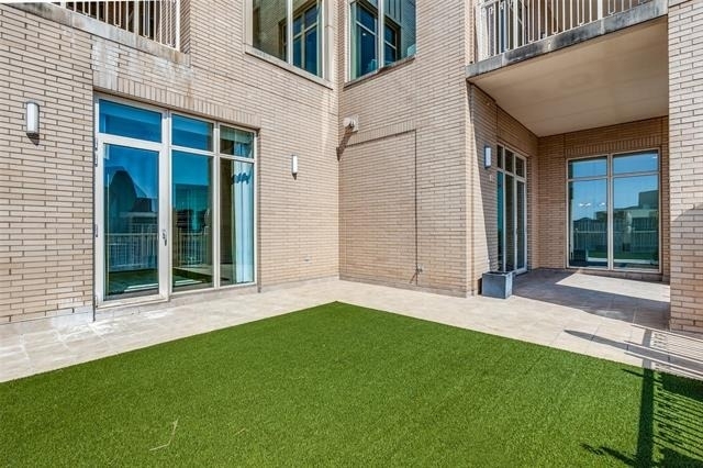 2555 N Pearl Street - Photo 26