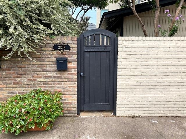 3325 Bristol Road - Photo 1