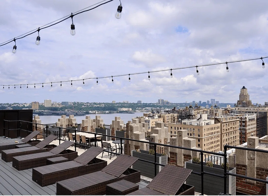 752 West End Avenue - Photo 9
