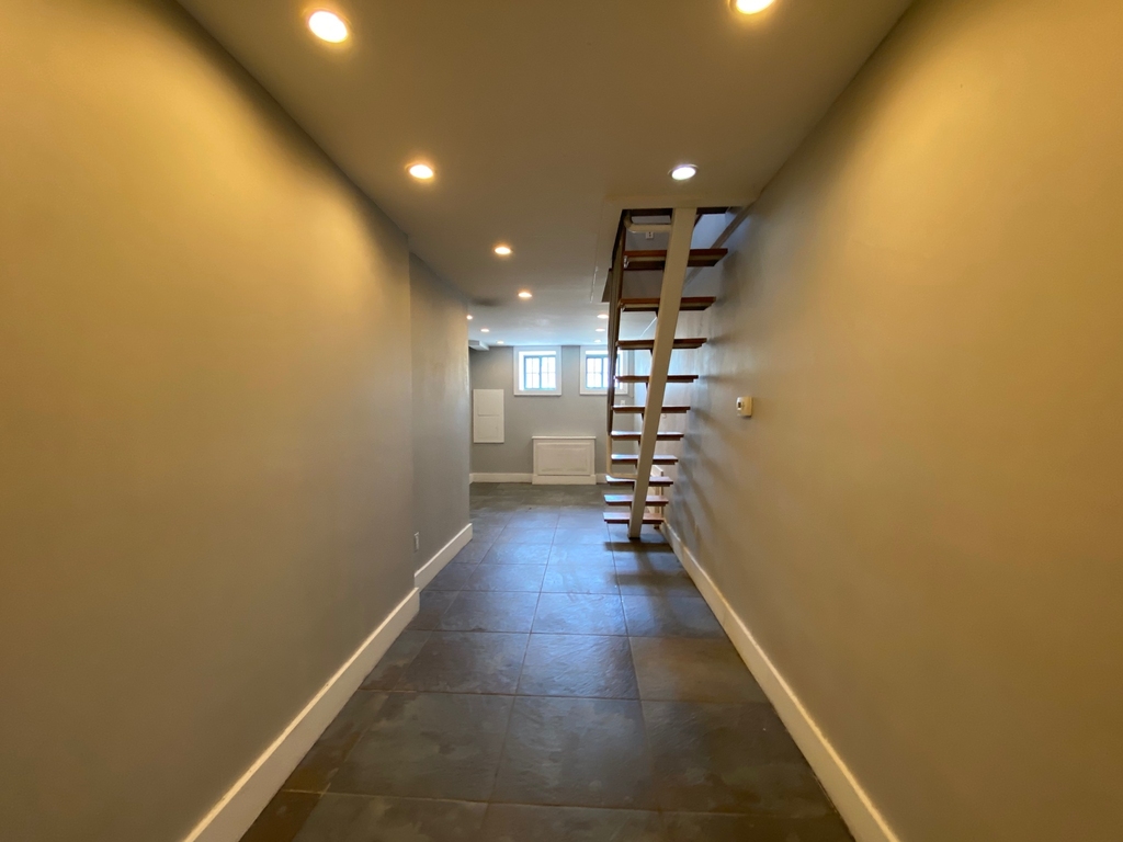 1013 Pacific Street - Photo 11
