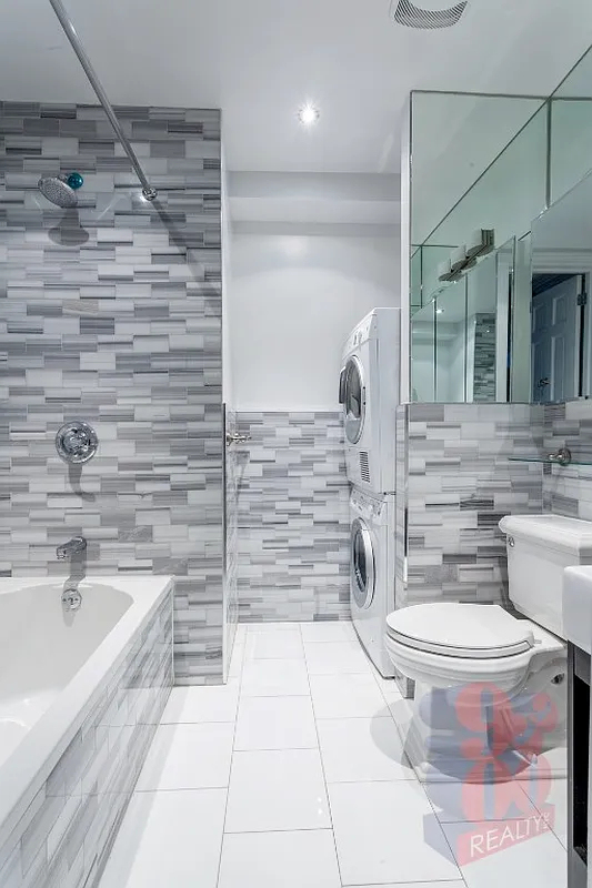 334 East 100th Street - Photo 4