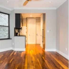 219 West 23rd Street - Photo 3