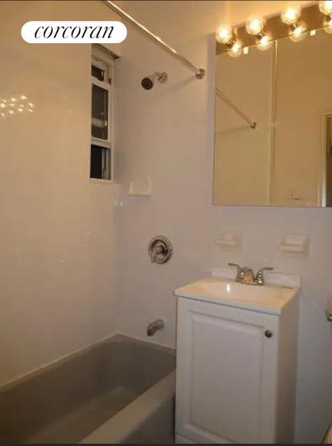 416 E 81st Street - Photo 2
