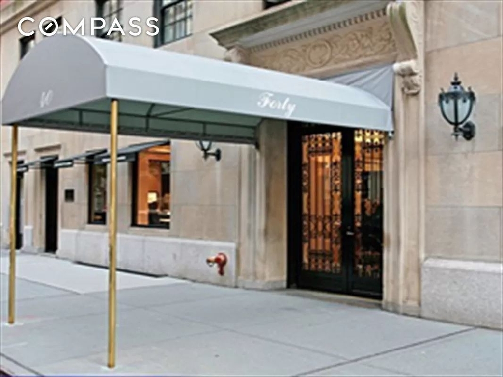 40 E 66th Street - Photo 0