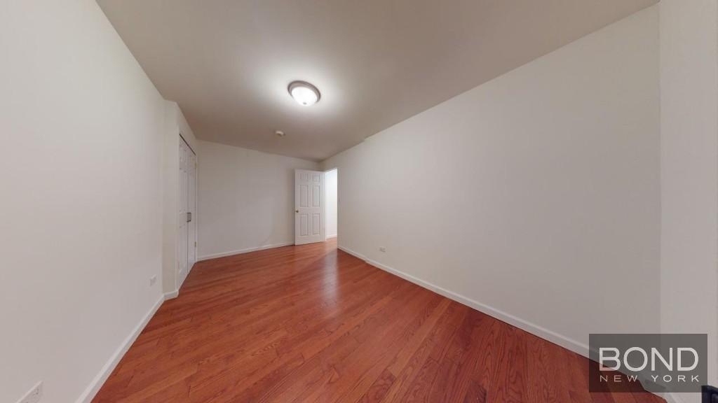 299 East 11th Street - Photo 3