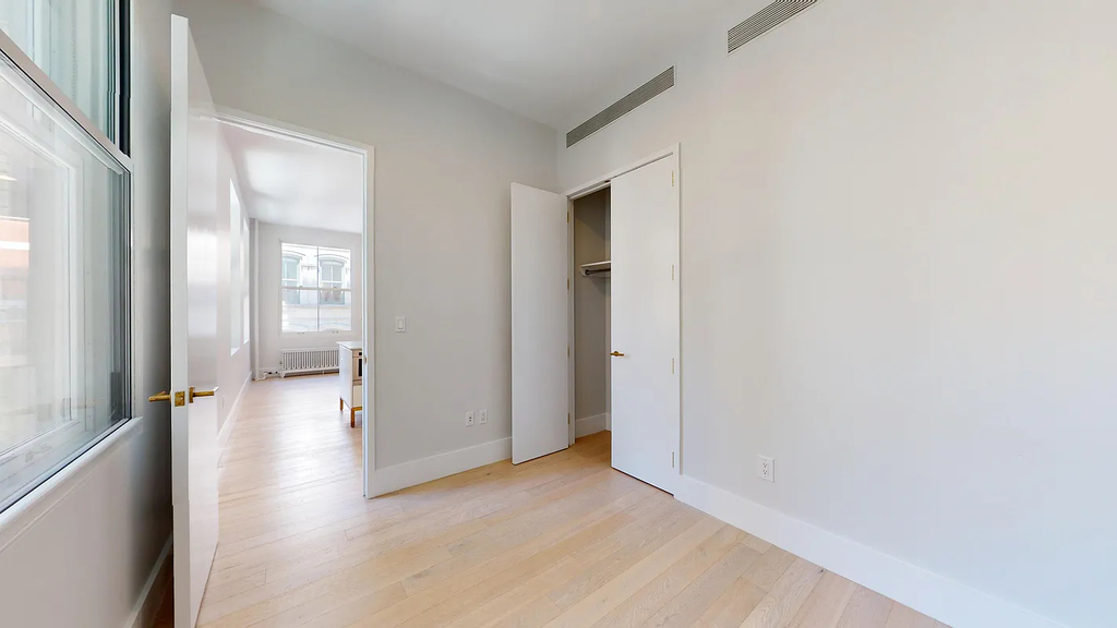452 Brorome street apt 3W - Photo 13