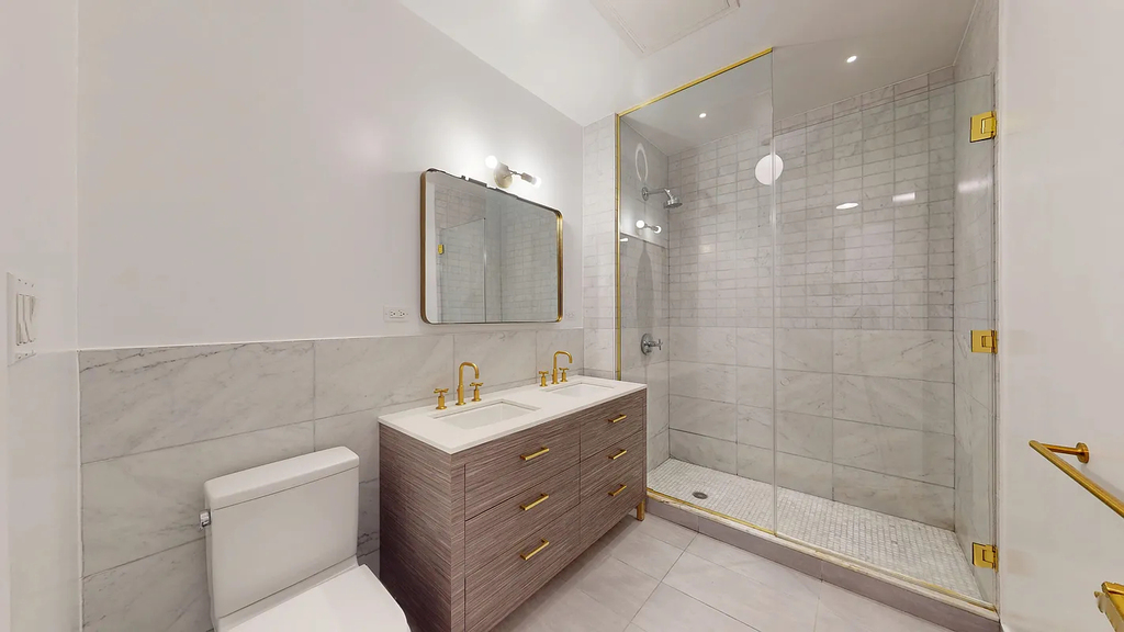 452 Brorome street apt 3W - Photo 18