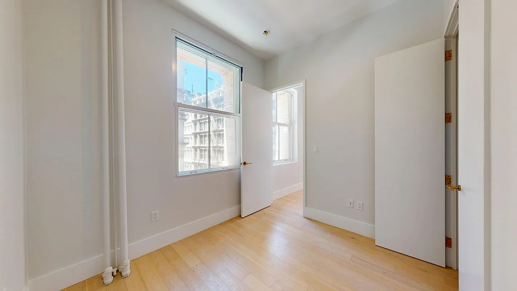 452 Brorome street apt 3W - Photo 11