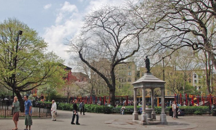 610 East 9th Street - Photo 5