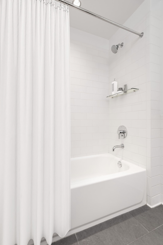 554 West 54th Street - Photo 9
