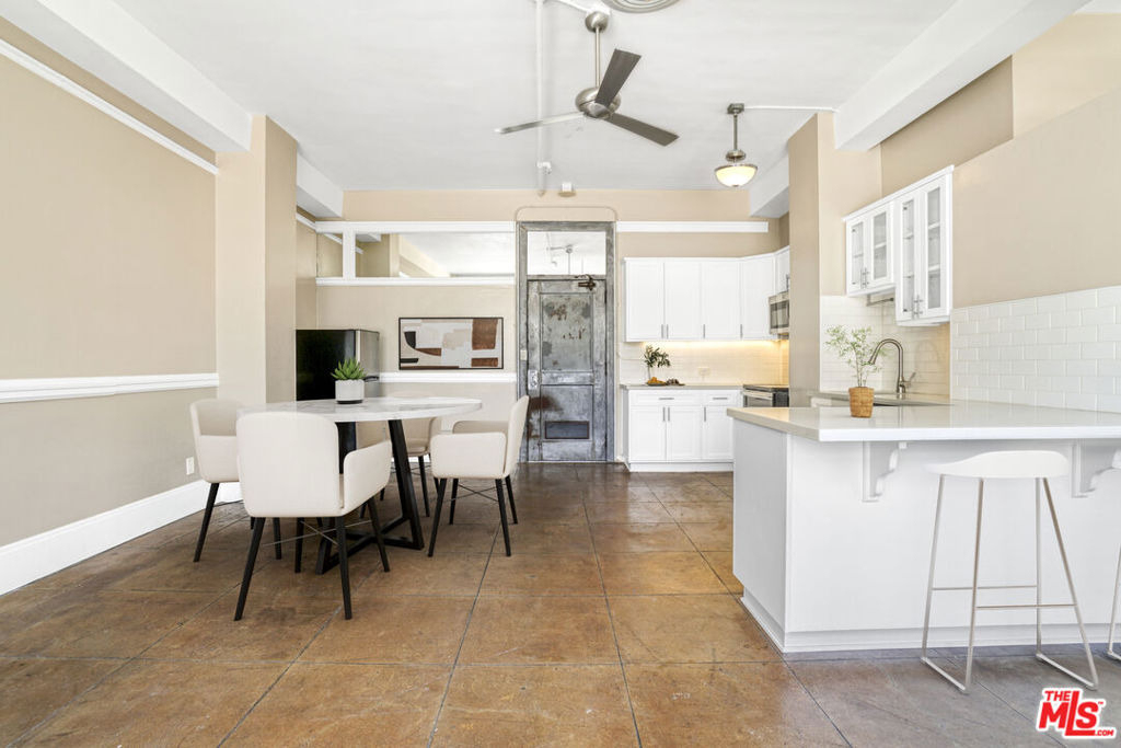 108 W 2nd Street - Photo 6