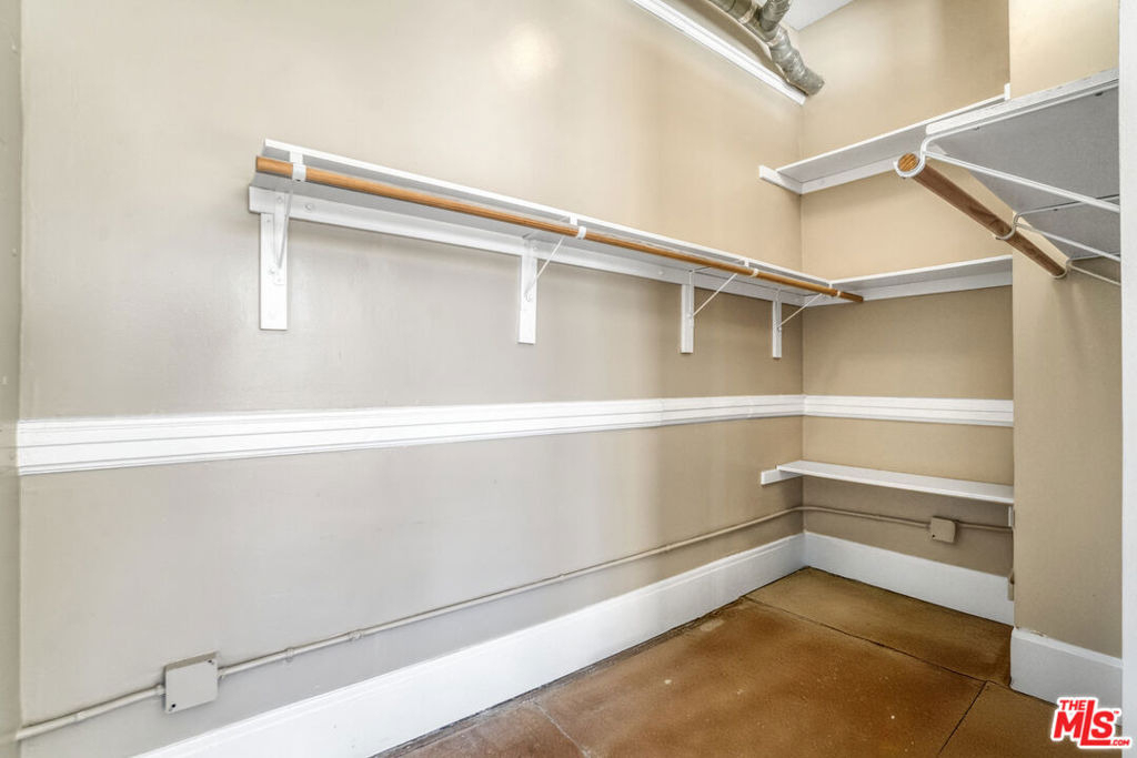 108 W 2nd Street - Photo 15