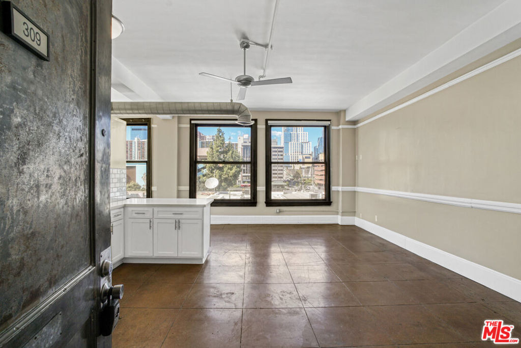 108 W 2nd Street - Photo 13
