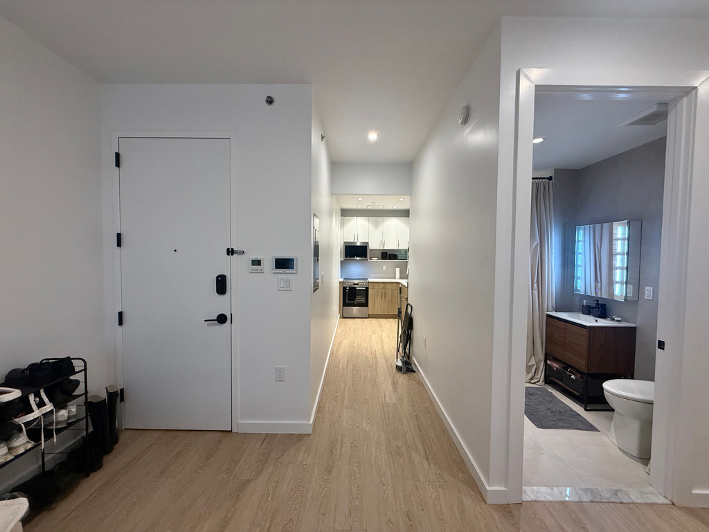333 Linden Boulevard - Photo 3