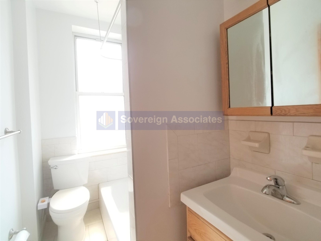 707 West 171st Street - Photo 7