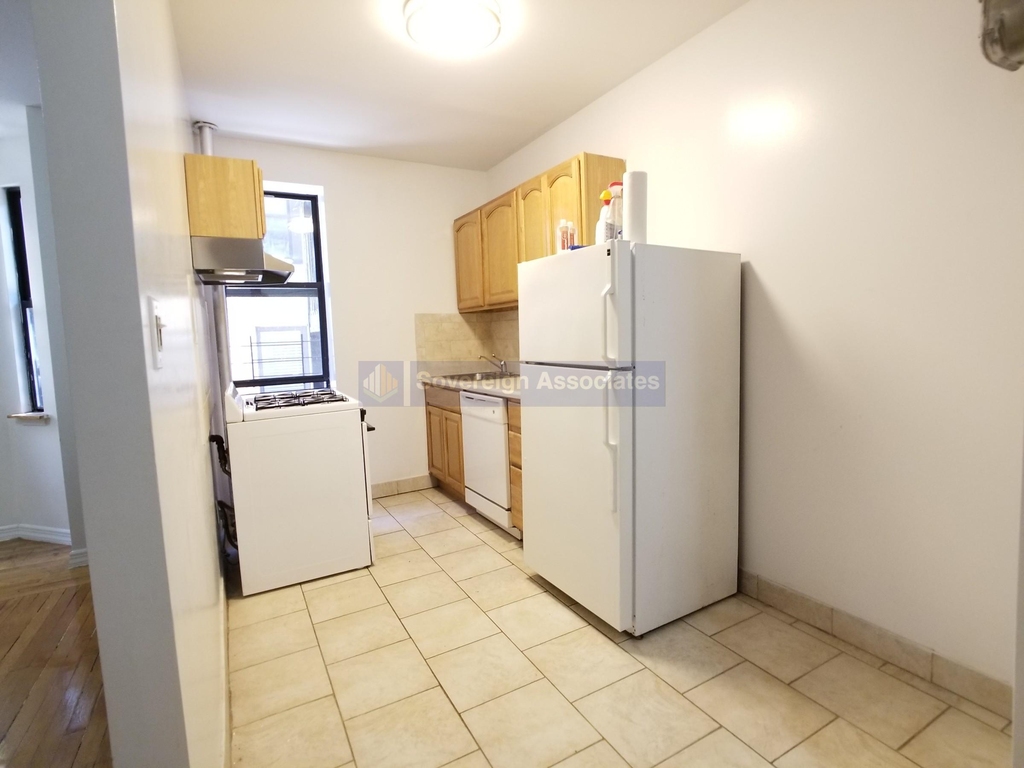 715 West 172nd Street - Photo 4