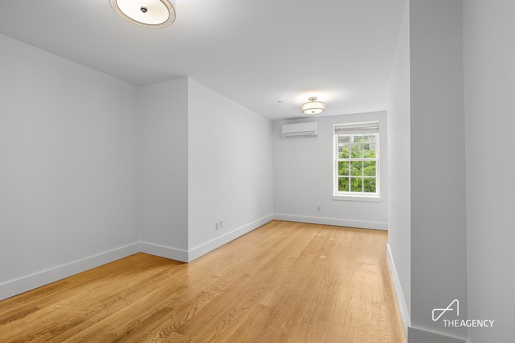 13 Old Fulton Street - Photo 3