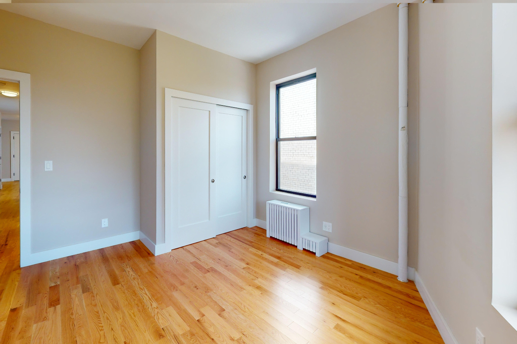 1061 St Nicholas Avenue - Photo 8