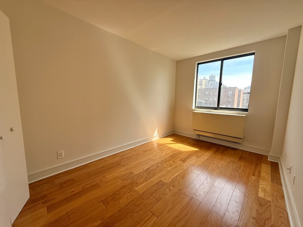 96th Street & West end avenue - Photo 2