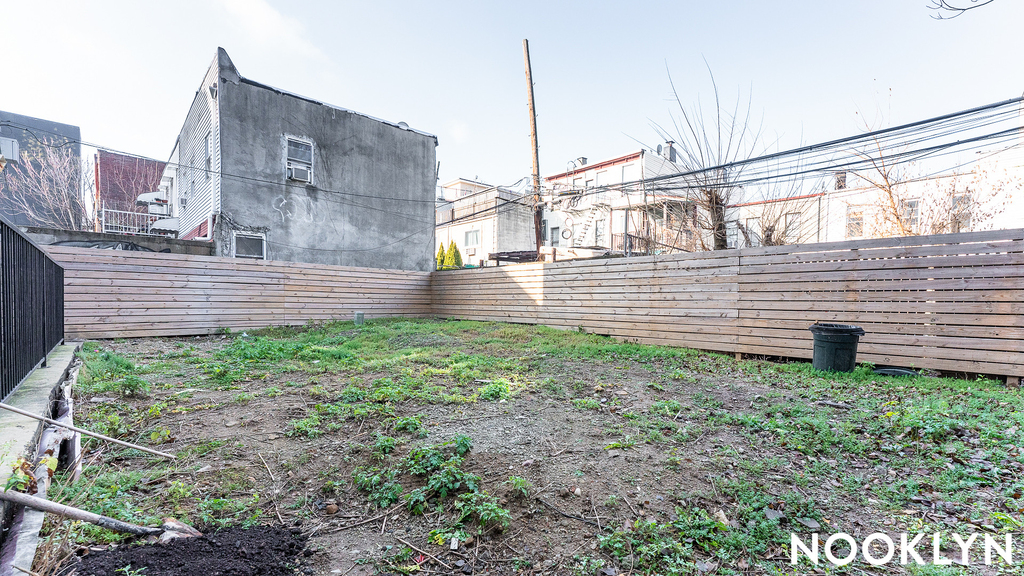 127 Troutman Street - Photo 17