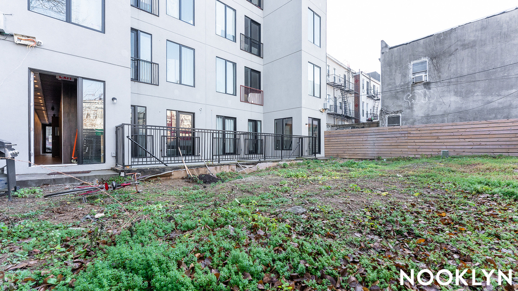 127 Troutman Street - Photo 19