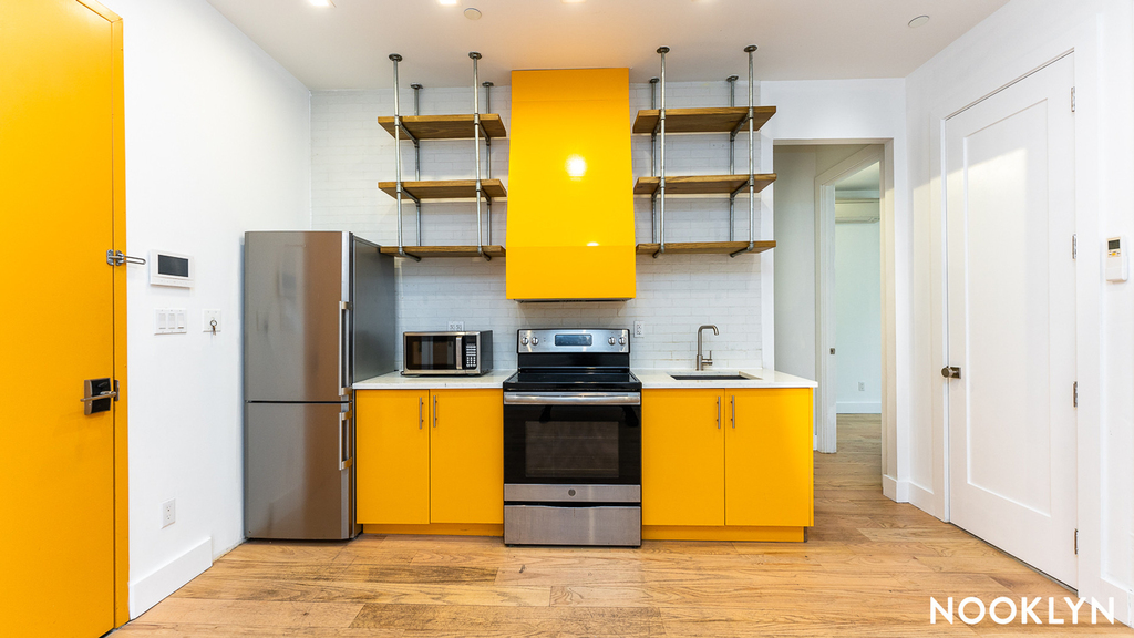 127 Troutman Street - Photo 11