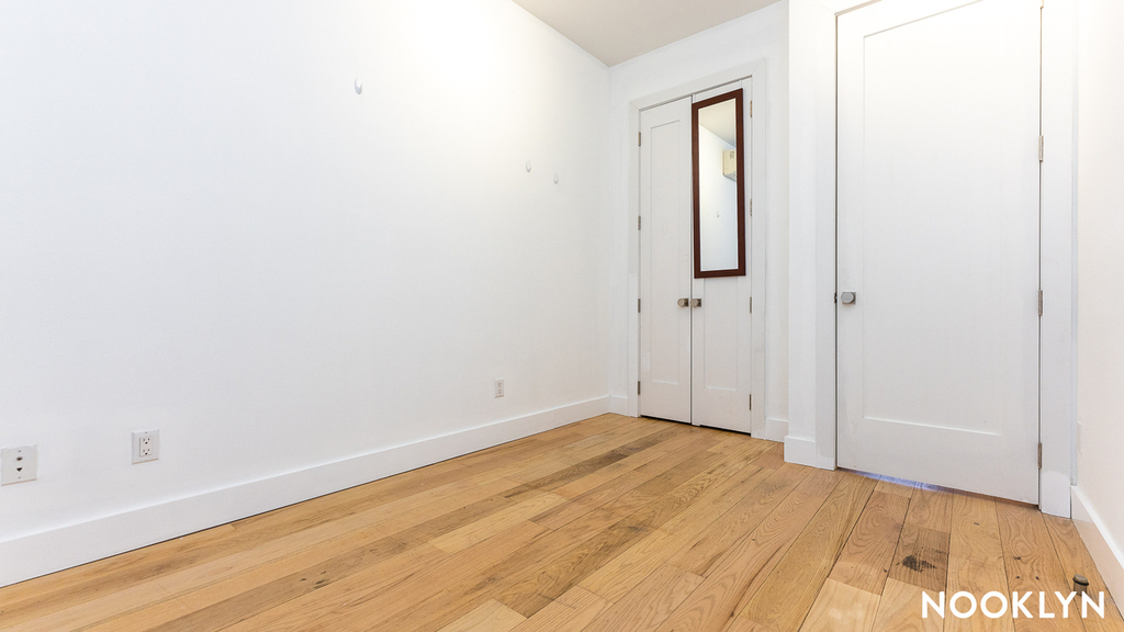 127 Troutman Street - Photo 2