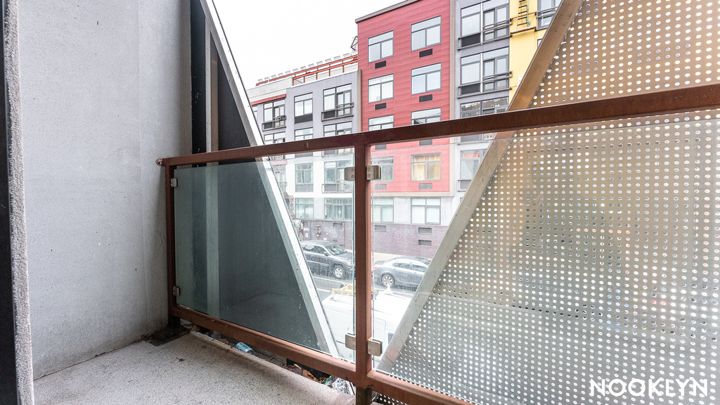 127 Troutman Street - Photo 6