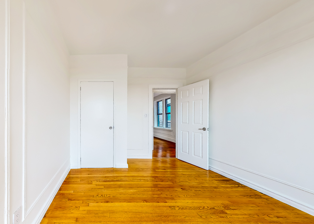 357 Edgecombe Avenue - Photo 6