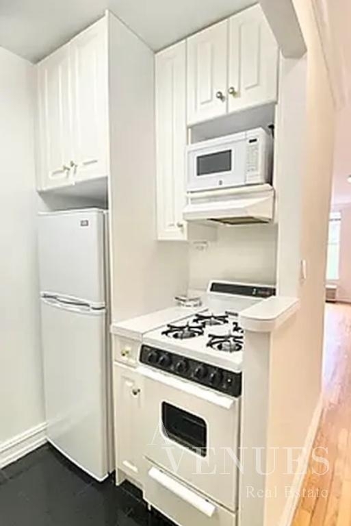 East 81st Street - Photo 1