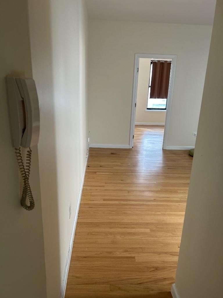 East 80th Street - Photo 3