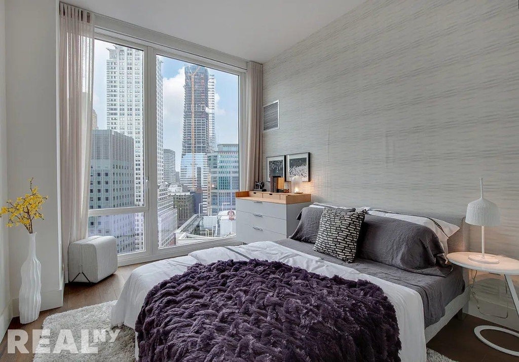 222 East 44th Street - Photo 0