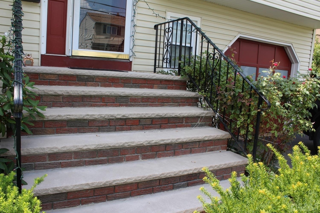 77 Canal Street - Photo 1