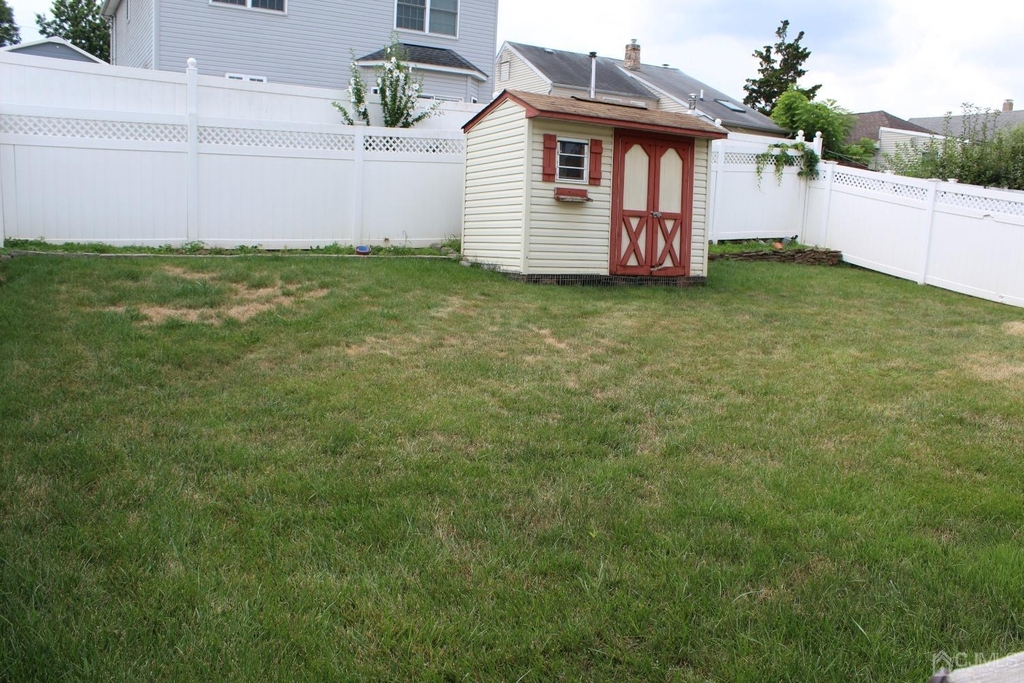 77 Canal Street - Photo 33