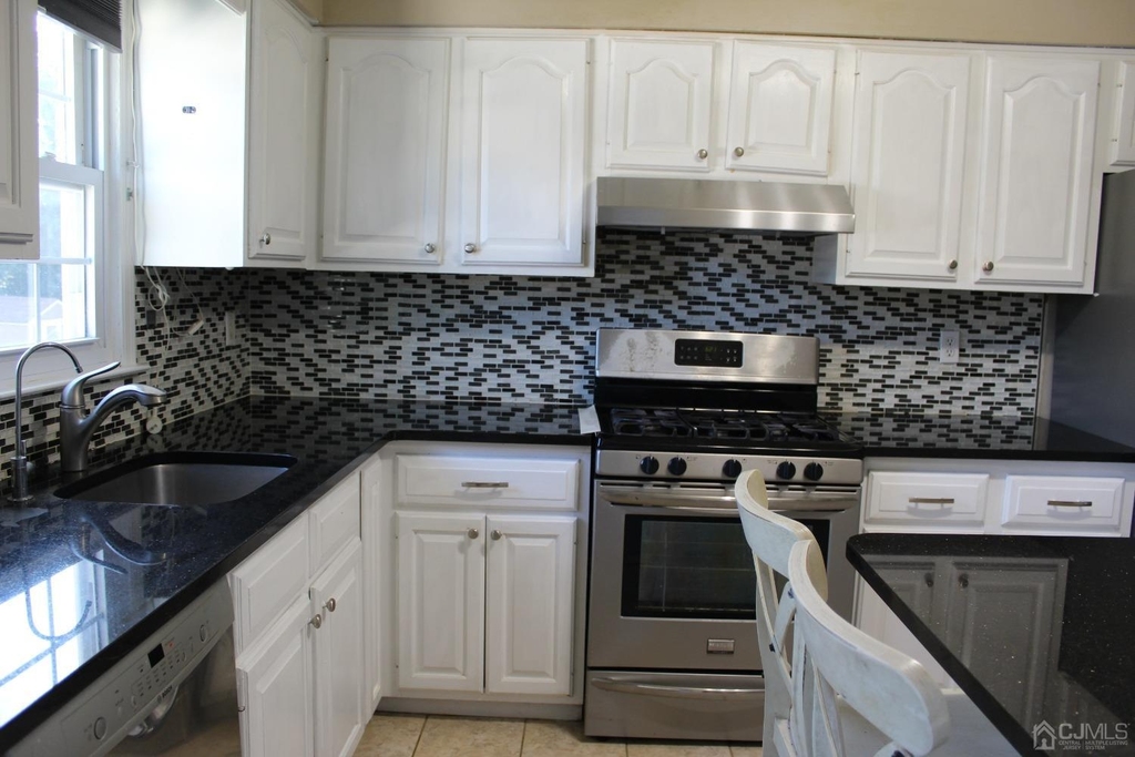 77 Canal Street - Photo 7