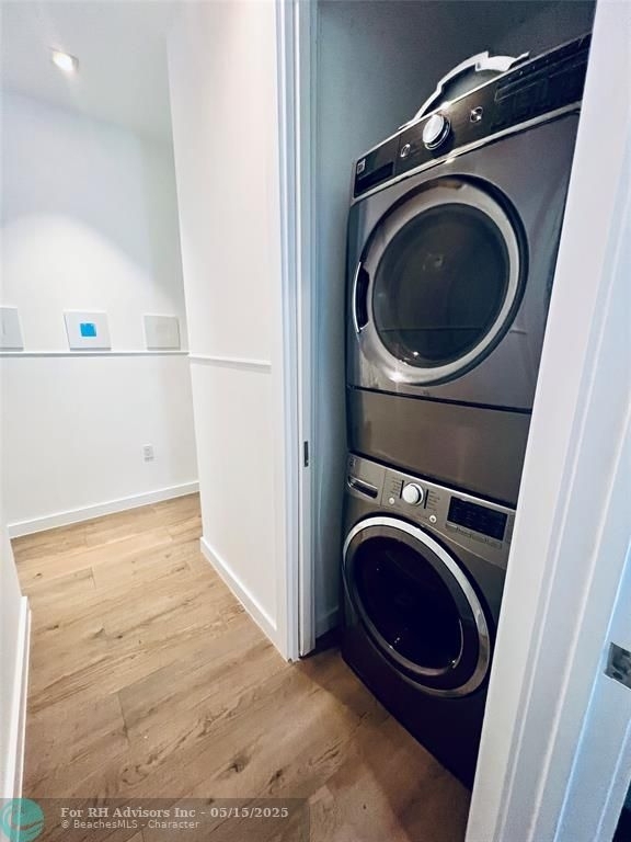 3037 S Elizabeth St - Photo 13