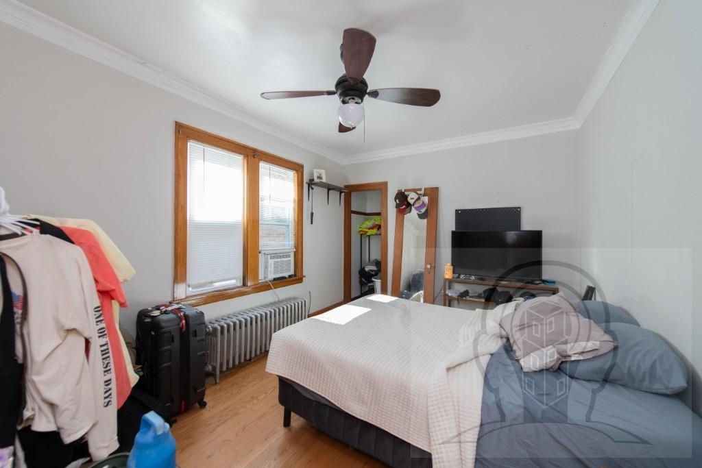 5057 West Newport Avenue - Photo 9