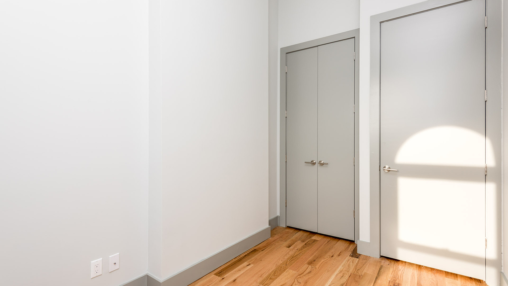 655 Knickerbocker Avenue - Photo 10