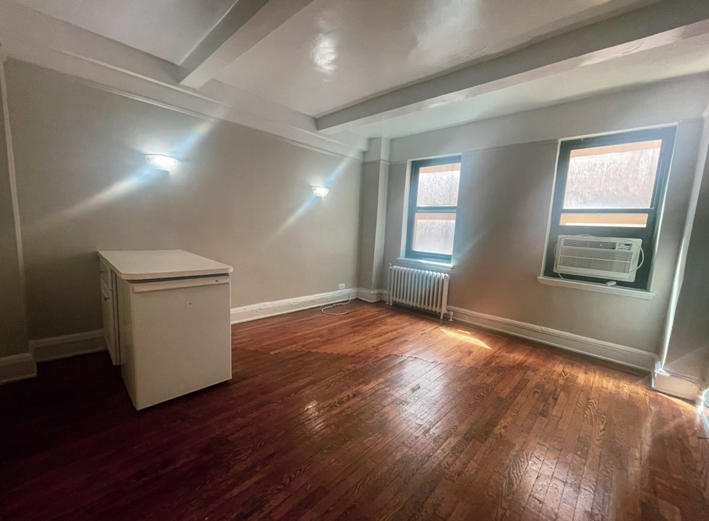 Waverly Place and Mercer Street - Photo 1