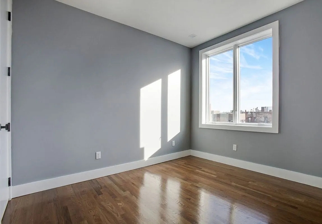 70 Bushwick Avenue - Photo 3