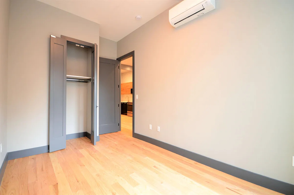 83 Humboldt Street - Photo 1
