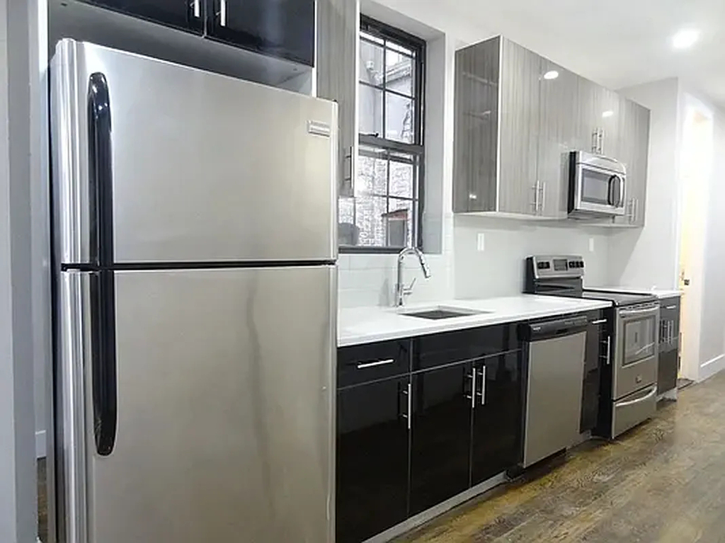 1704 Madison Street - Photo 5